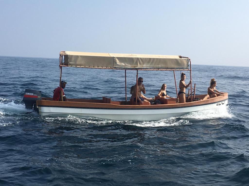 Salem Fish Guest House Ras al Hadd Esterno foto